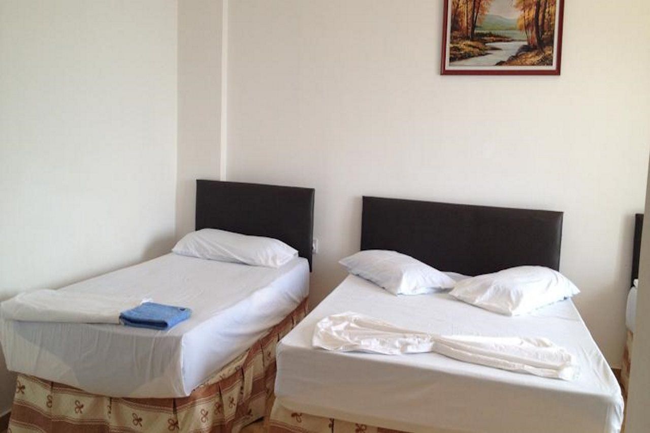 Mucobega Hotel Саранда Экстерьер фото